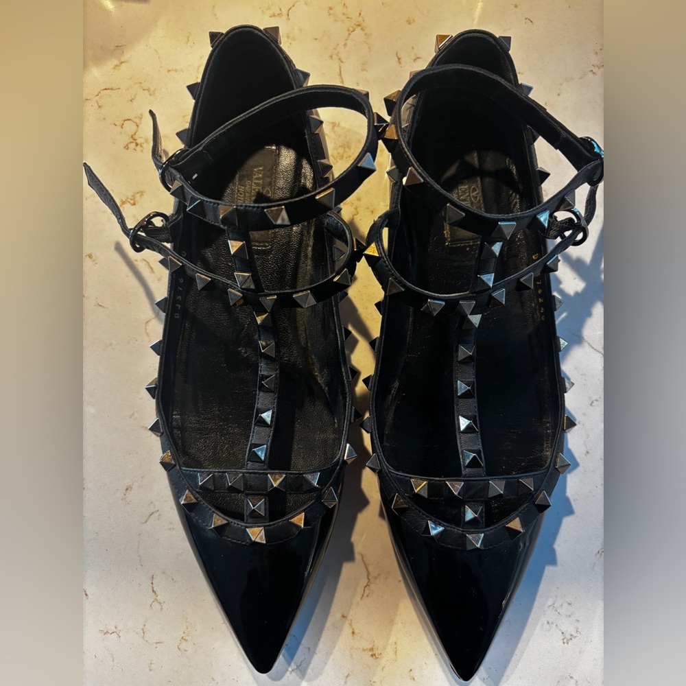 Valentino Garavani Black Studded Flats